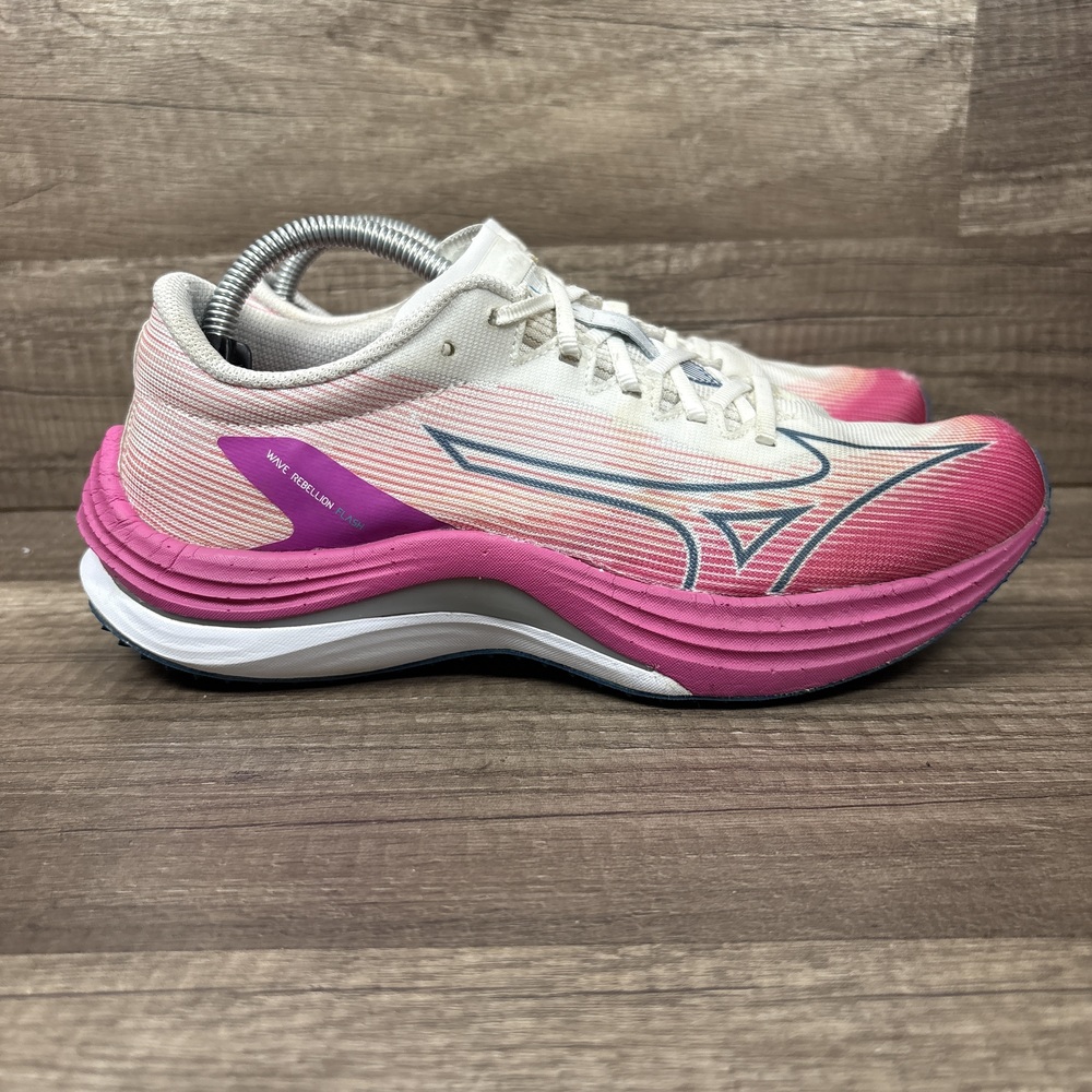 Mizuno Wave Rebellion Flash Pink White Womens Size 7.5 411394.0073 Running Shoes
